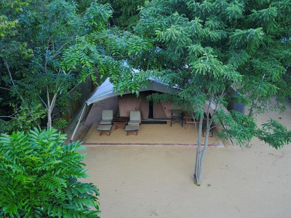 Sri Lanka eco lodge accommodation