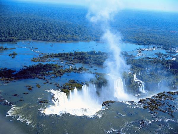 Argentina tours & honeymoons