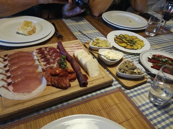 Walking and wine tasting holiday in Dubrovnik, Croatia