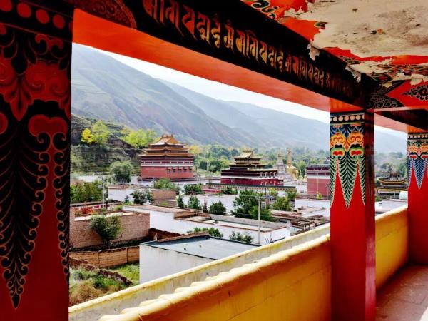 Tibet pilgrimage tour, Lhasa to Everest Base camp