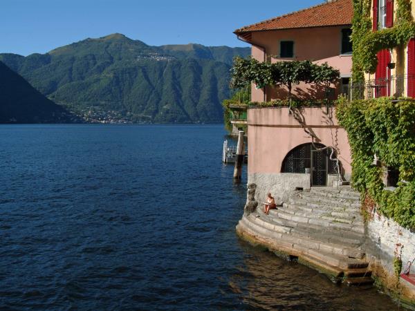 Lake Como family walking holiday, Italy