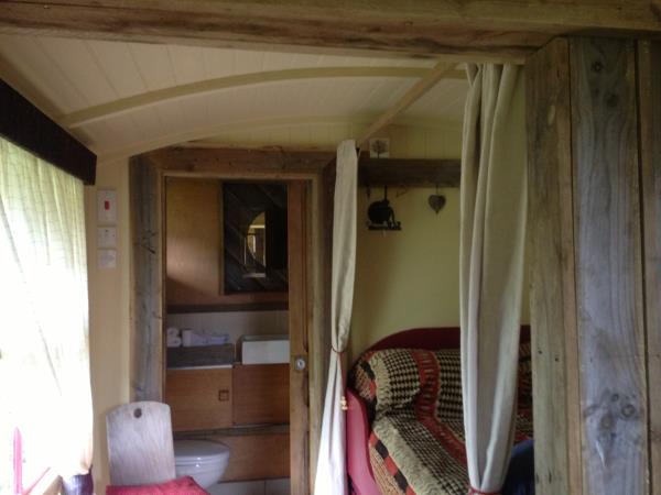 East Sussex cabin B&B, South Downs, England