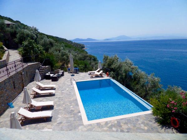 Holiday house and yoga retreat venue, Lefokastro Greece
