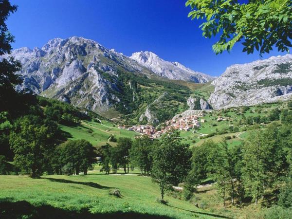 Picos de Europa hiking holiday, Spain