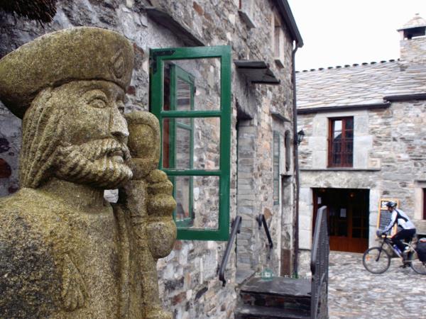 Leon to Santiago de Compostela walking holiday, Spain