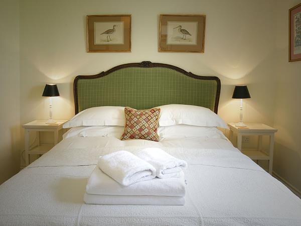 South Downs cottages, sleeps 6, England