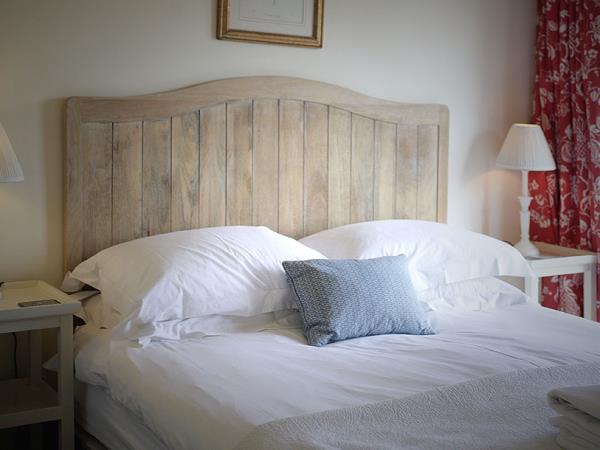 Seven Sisters self catering accommodation, England