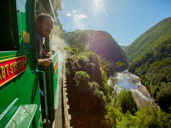 B&B self drive tour of Tasmania, meet the locals