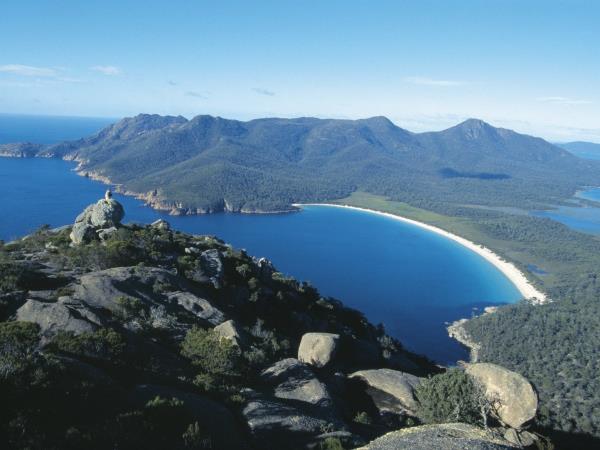 B&B self drive tour of Tasmania, meet the locals