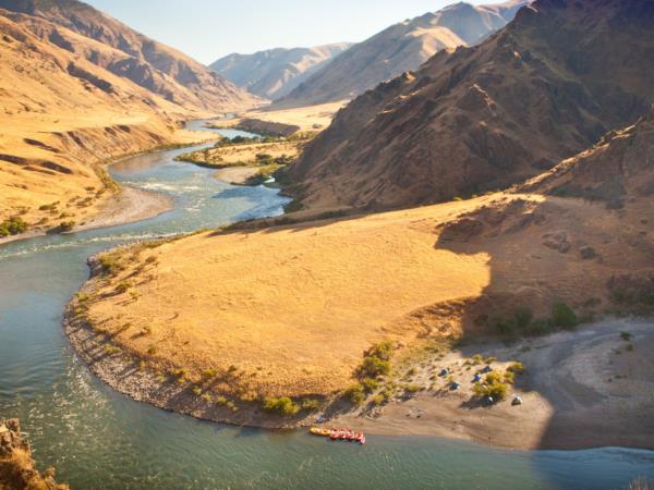 Snake River rafting holiday in Hells Canyon, North America