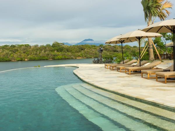 Indonesia snorkelling holiday, Bali & Komodo