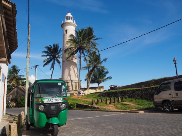 Cycling holiday in Sri lanka