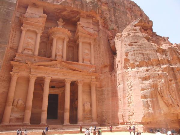 Jordan cultural tour, hosted by Bedouin of Petra