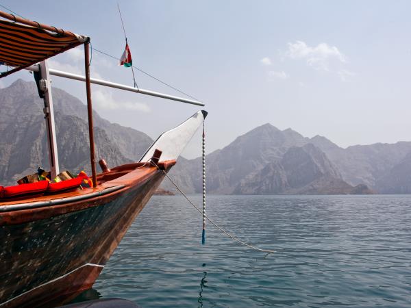 Holiday in Oman, Bedouin and fjords of Musandam