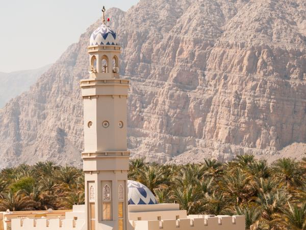 Holiday in Oman, Bedouin and fjords of Musandam