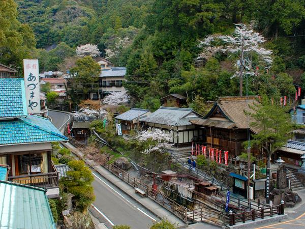Honshu hiking holiday in Japan