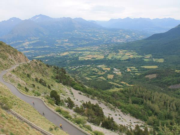 Guided Tour de France e-bike holiday