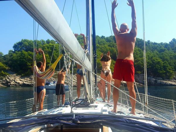 Yoga sailing holiday in Croatia
