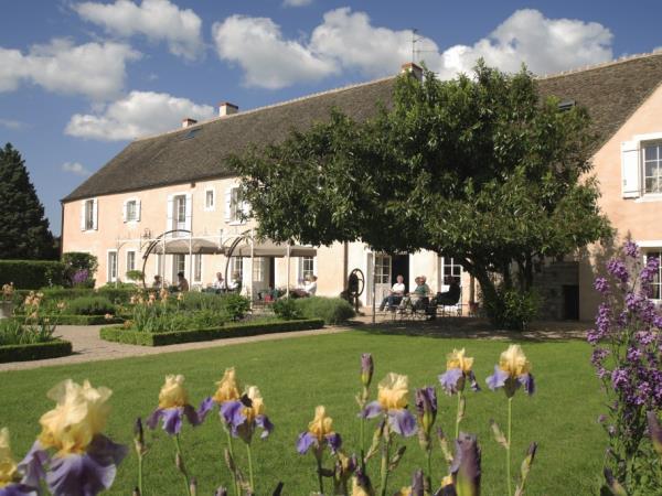 France walking and gastronomy holiday