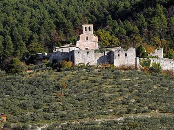 Umbria walking holiday, self guided