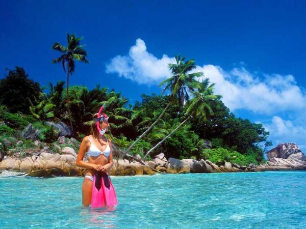 Seychelles sailing adventure holiday