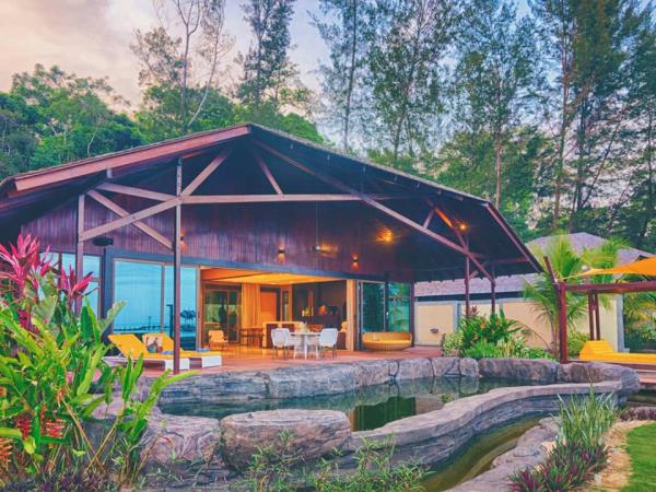 Borneo wilderness adventure holiday