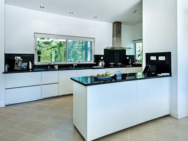 Algarve luxury 4 bedroom villa in Portugal