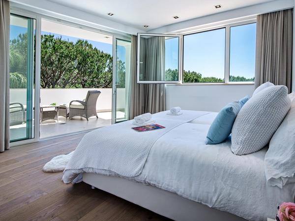 Algarve luxury 4 bedroom villa in Portugal