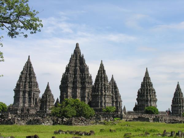 Indonesia holiday, orangutans and culture