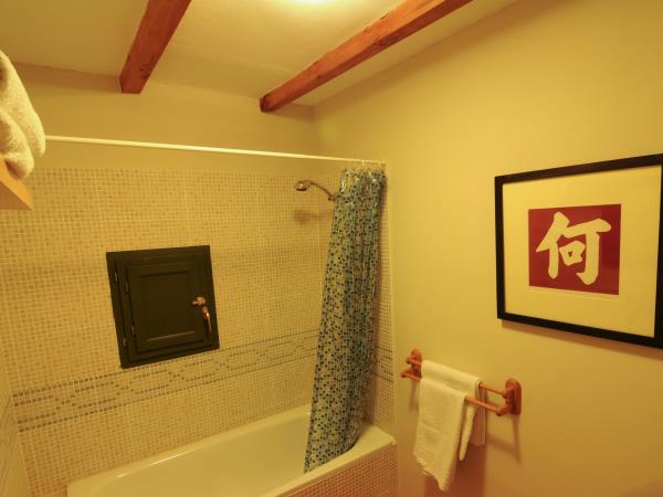 Andalucia self catering cottage on finca, 2 bedrooms