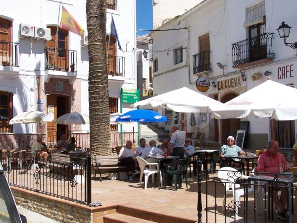 Andalucia self catering cottage on finca, 2 bedrooms