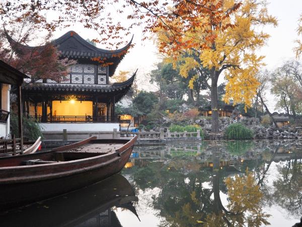 China small group tour: Land of Dragons and Emperors