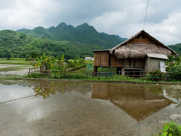 Laos tour with Hanoi, private departure