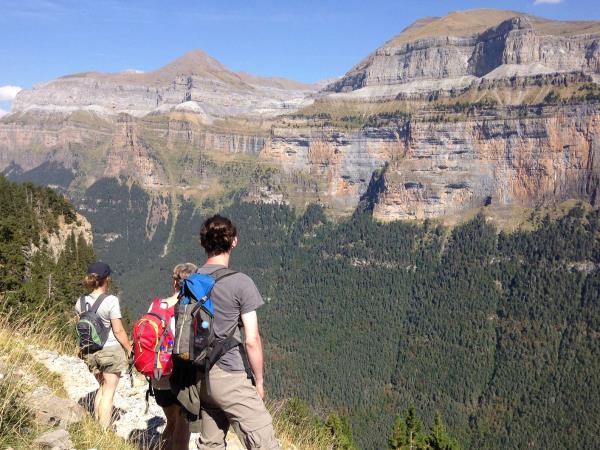 Spanish Pyrenees guided walking holiday
