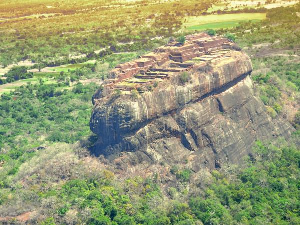 Sri Lanka holiday, culture & relaxation