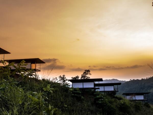 Luxury honeymoon in Sri Lanka