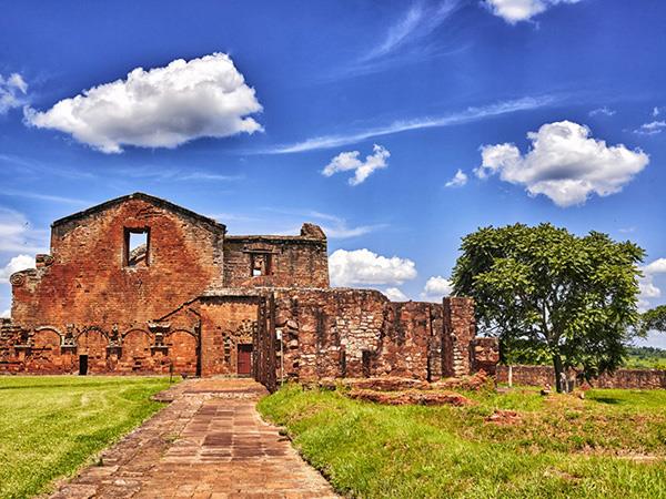 Paraguay Missiones and Iguazu tour