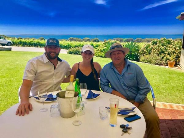 3 day tour of Port Lincoln and Coffin Bay, Australia