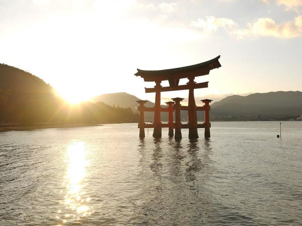 Japan luxury honeymoon, 14 days