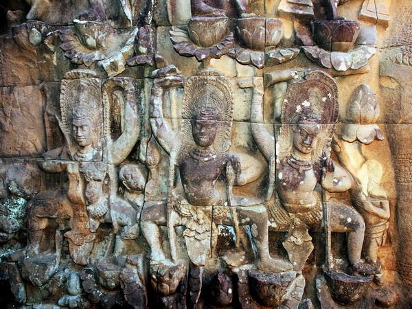 Cambodia holidays, Phnom Penh & Angkor