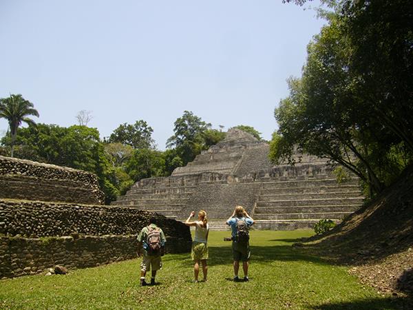 Belize holiday, rainforest, reef and ruins