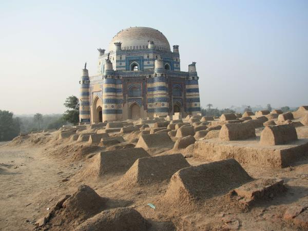 Indus Valley tour in Pakistan