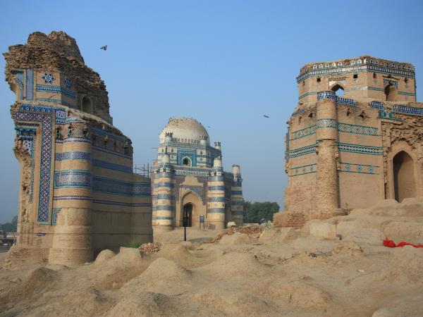 Indus Valley tour in Pakistan