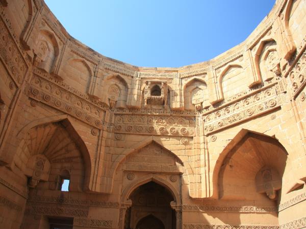 Indus Valley tour in Pakistan