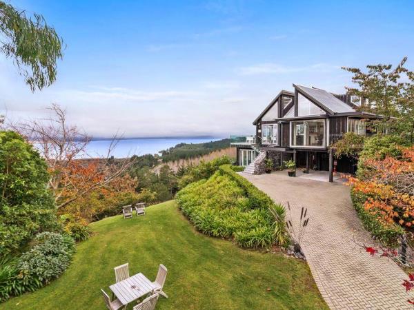 Luxury self drive holiday in New Zealand