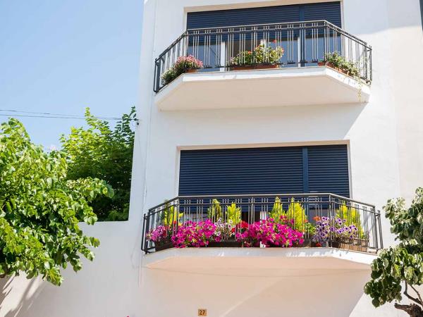 Catalonia holiday, cycling and relaxation