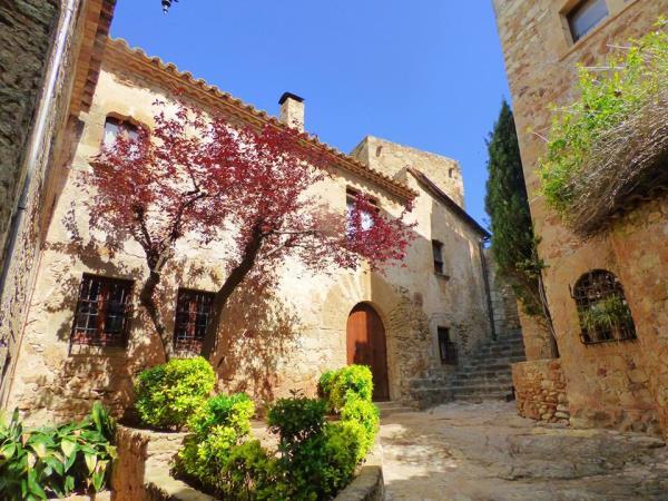 Catalonia holiday, cycling and relaxation