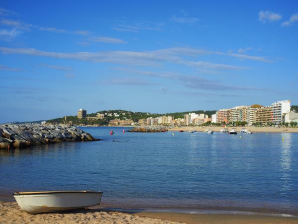 Catalonia holiday, cycling and relaxation