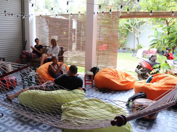 Sri Lanka community volunteering