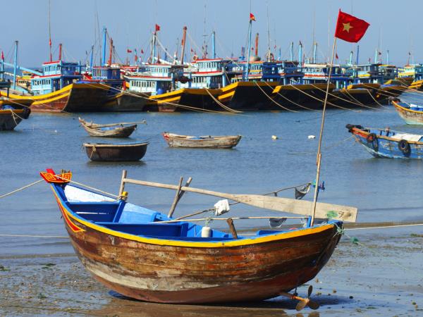 Vietnam family holiday, small group